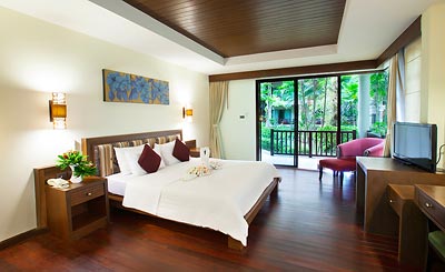 Khao Lak Bayfront Resort